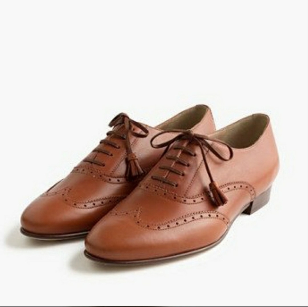 J. CREW Leather Oxford..Brown..Size 8 with Tassels